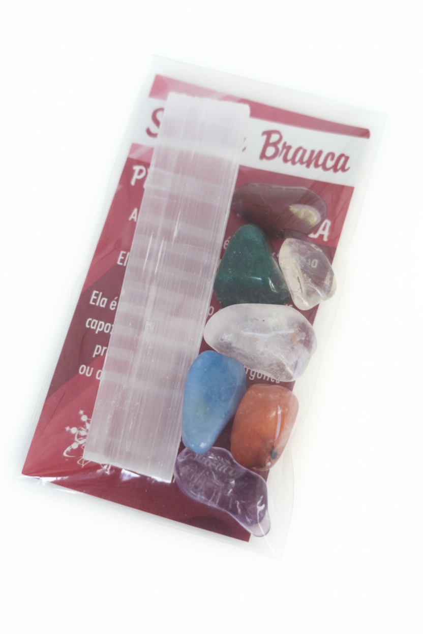 Cartão Branca com pedras coloridas em fundo branco